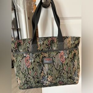 Hampshire Floral Tapestry Weekender Tote Bag - Multicolor